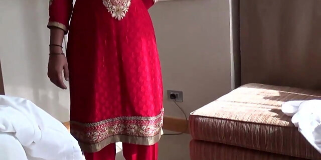 Very Hot Bhabhi